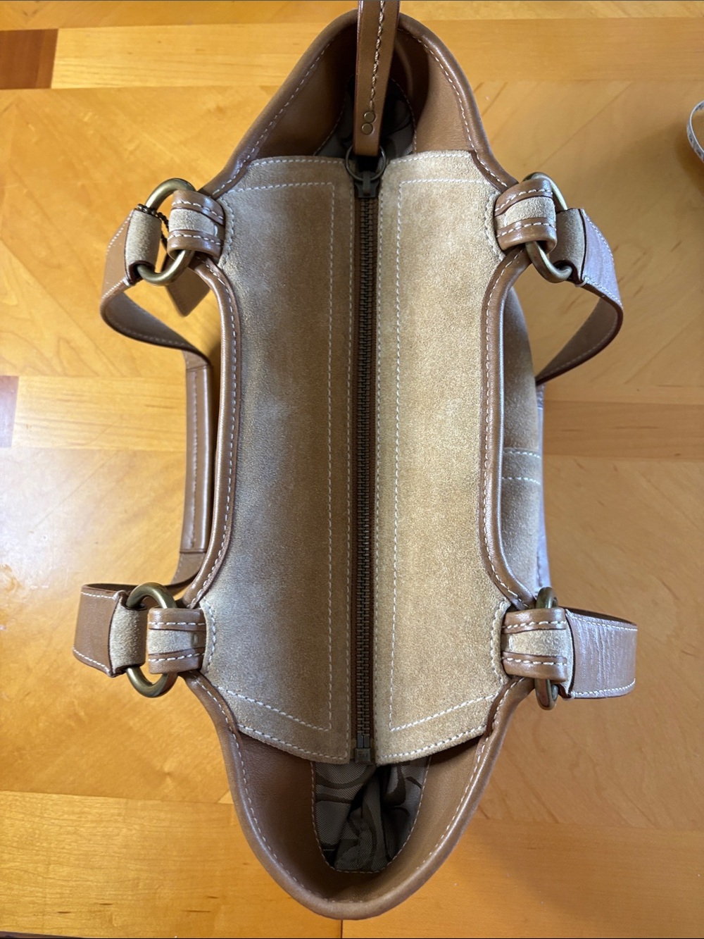 Vintage Coach Soho Suede bag - Picture 10 of 12